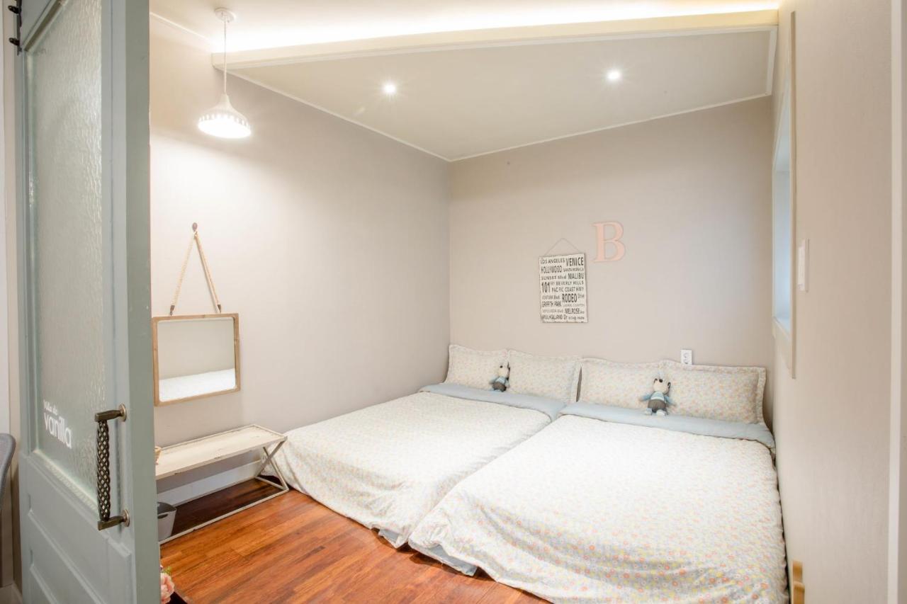 Hostel Vanilla 2 Dongdaemun Сеул Экстерьер фото